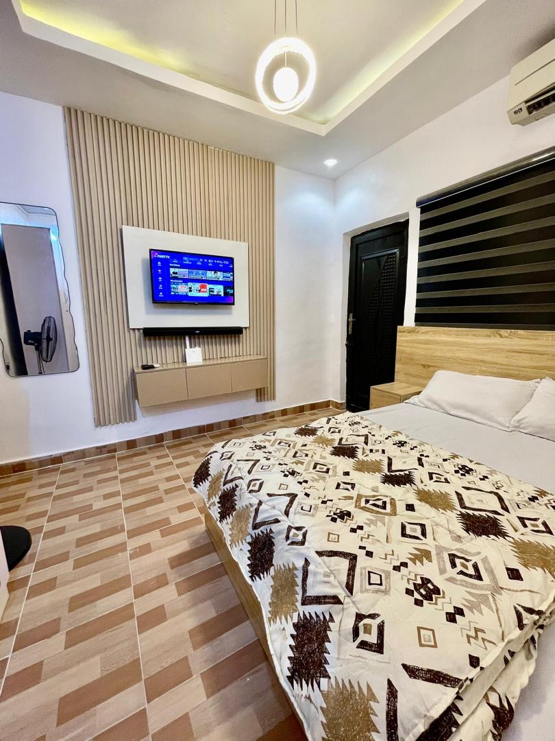 Kitchen in affordable Akoka studio apartment